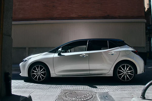 Corolla Hatchback3