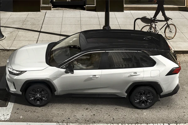 Toyota RAV4 9
