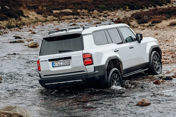 toyota land cruiser